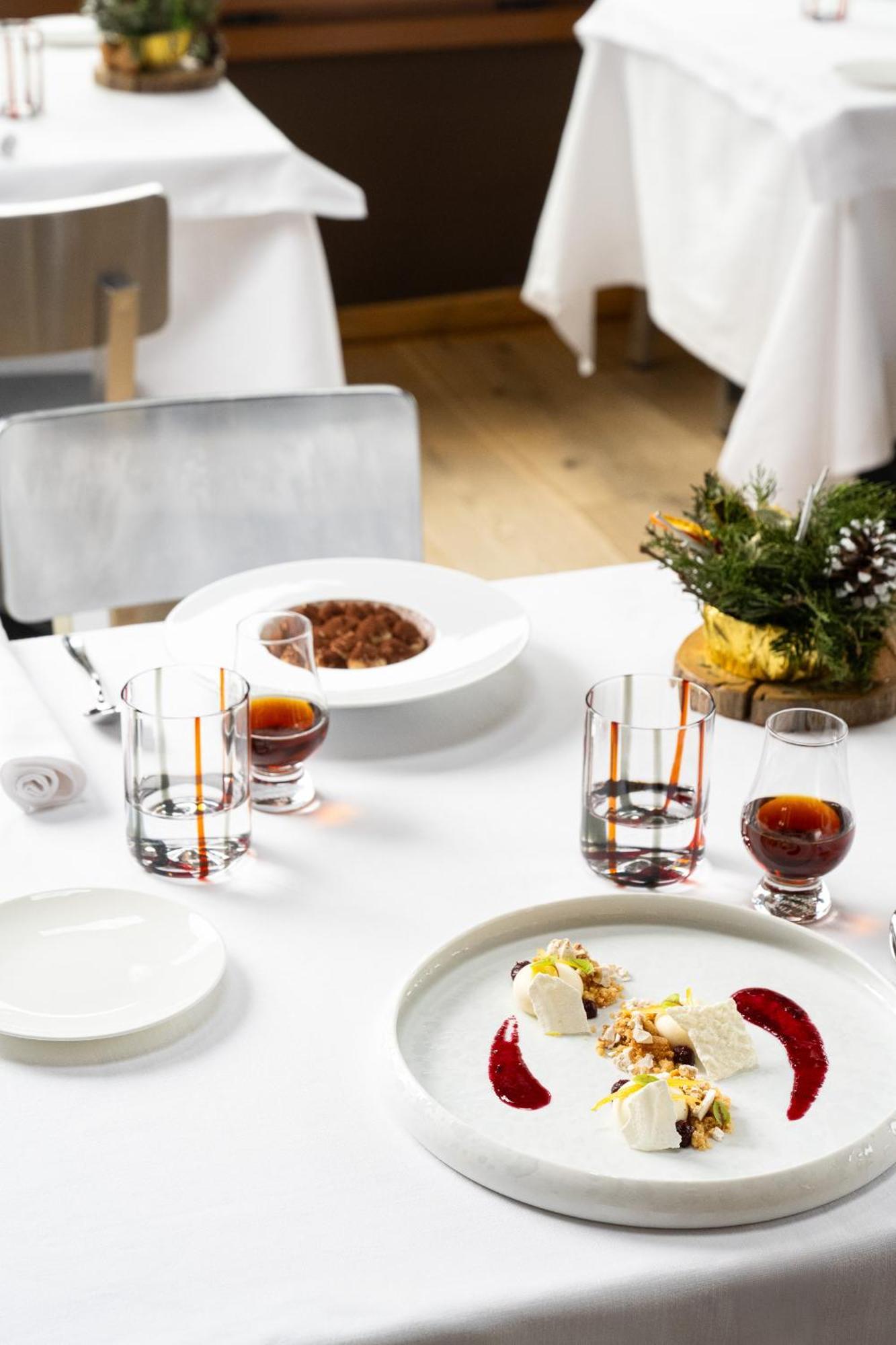Montana & Spa, By R Collection La Thuile