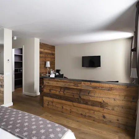 Montana Lodge & Spa, By R Collection Hotels La Thuile Exterior foto