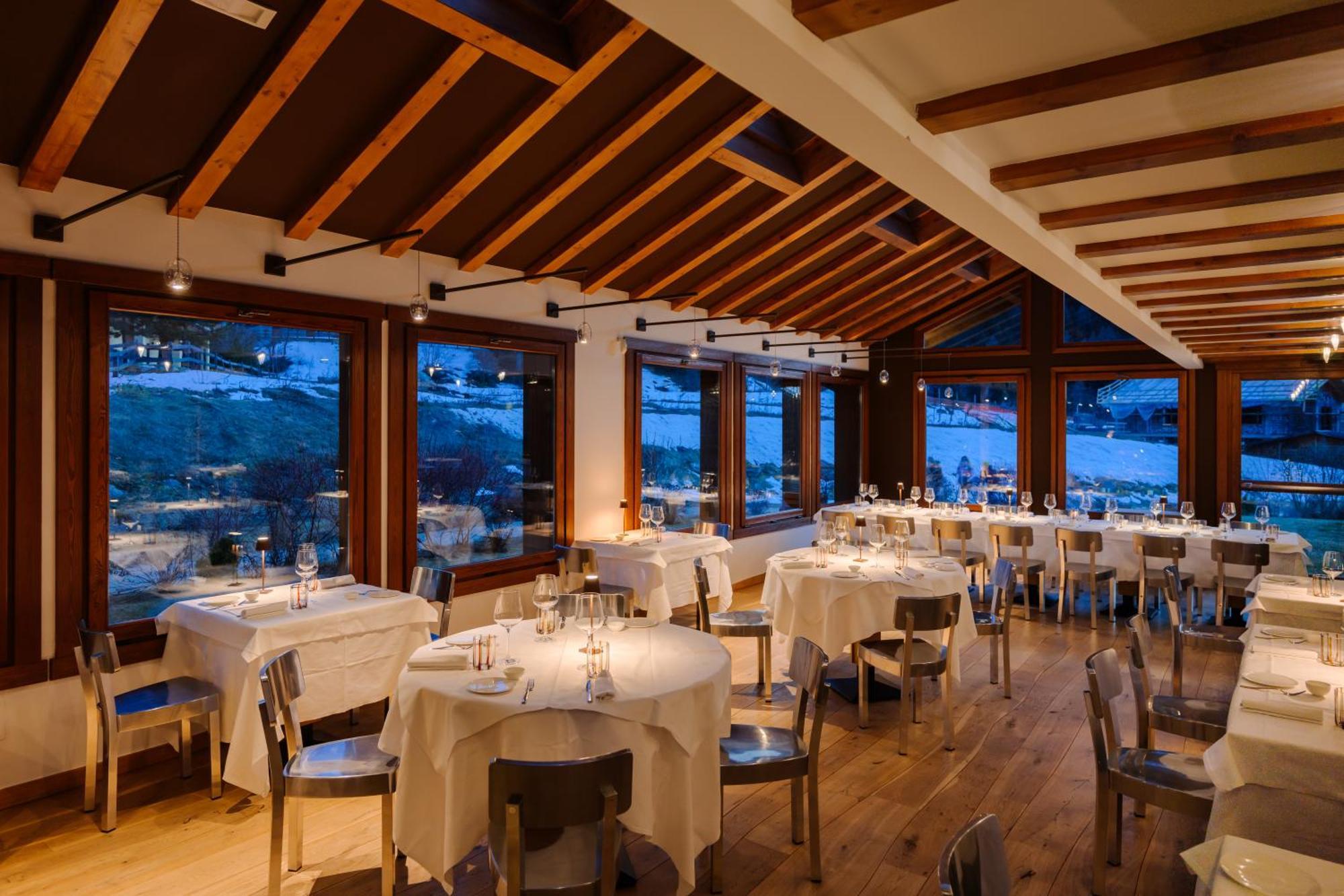 Montana & Spa, By R Collection La Thuile