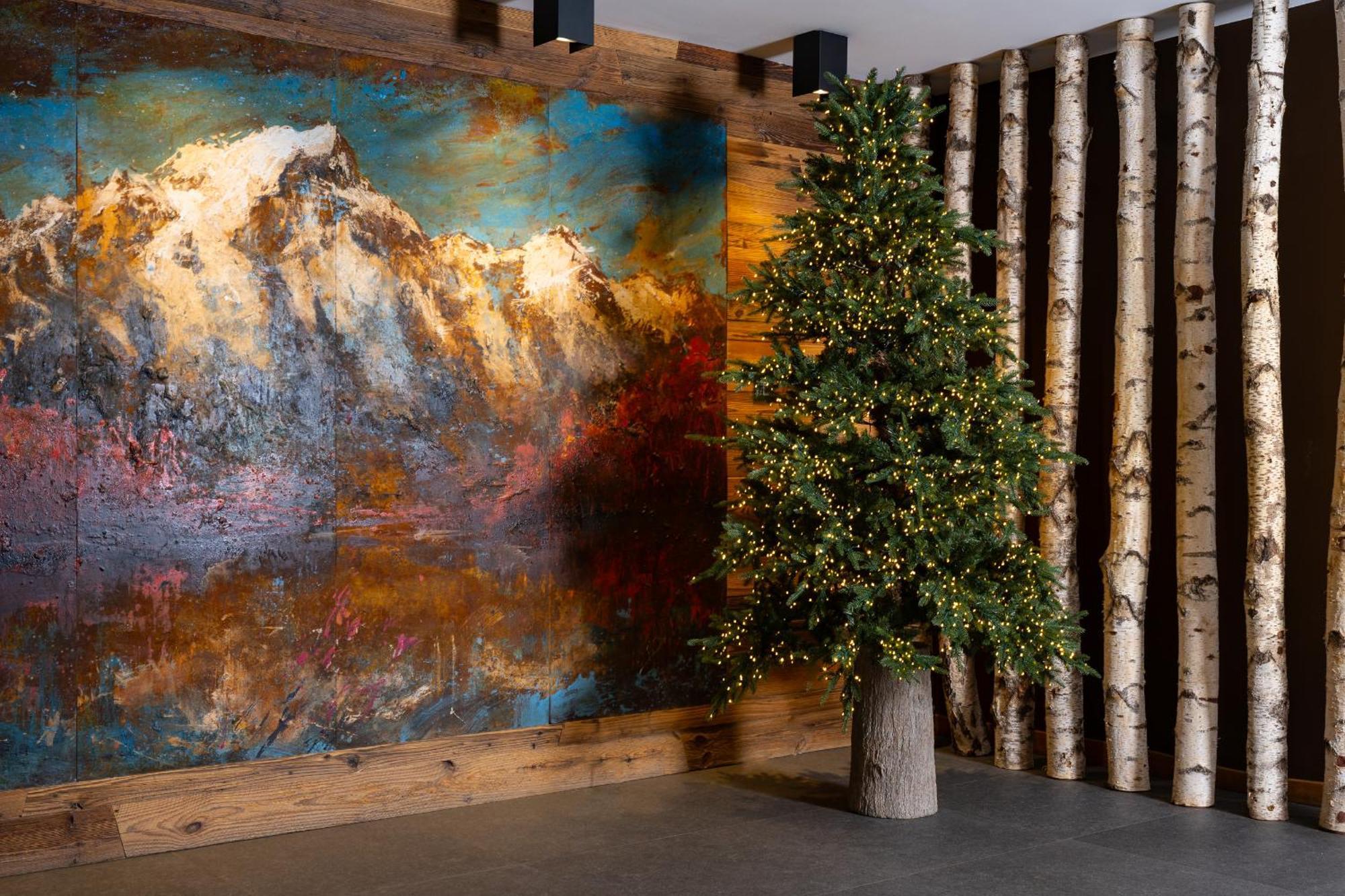 Montana & Spa, By R Collection Hotel 5*